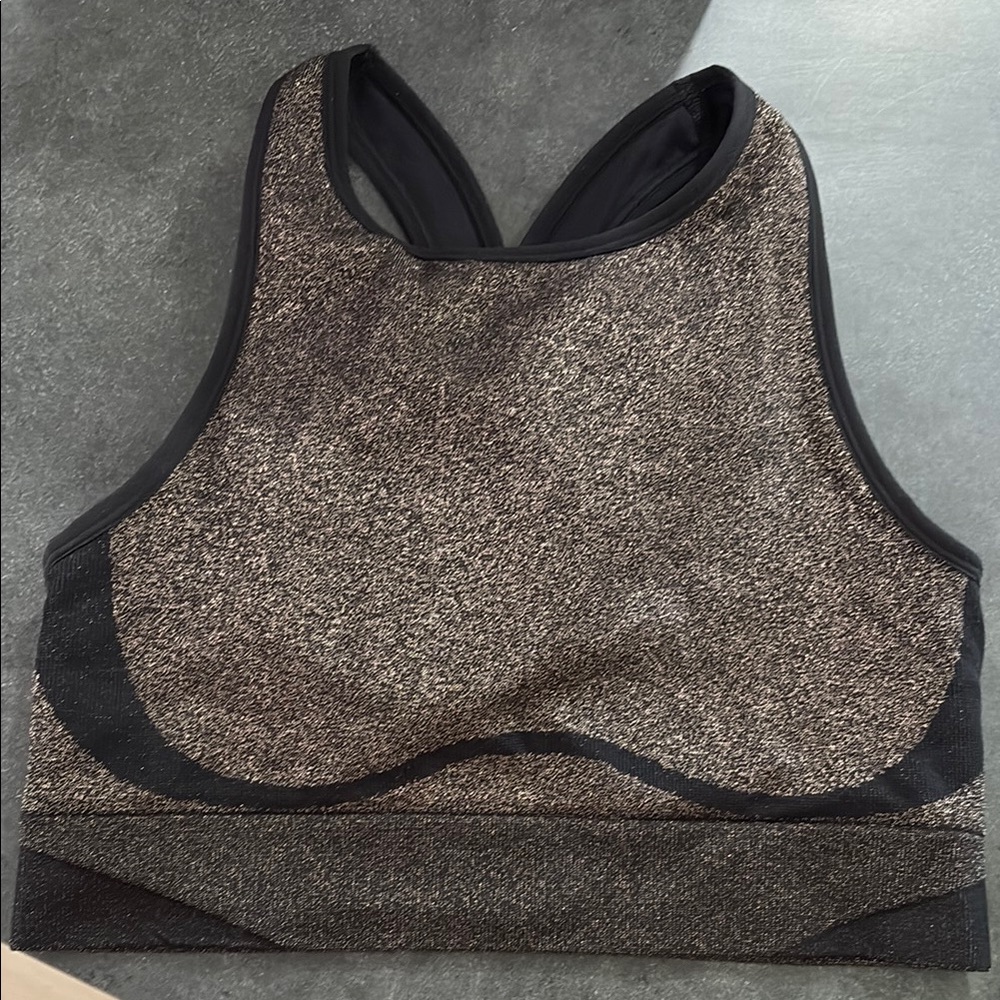 Victoria's Secret Black and Brown/Golden Sports Bra and Leggings Set